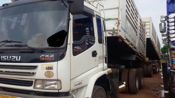 ขายรถสิบล้อ Isuzu DECA 320 ดั้มสามมิตรรอนเฉียง แม่ลูก ปี50 รถสวยพร้อมใช้งาน ราคาต่อรองได้