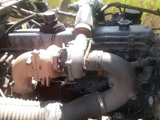 สิบล้อ HiNO-F17-2เพา_210 แรง สภาพรถใช้งานอยู่ครับ ทะเบียนพร้อม