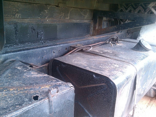 สิบล้อ HiNO-F17-2เพา_210 แรง สภาพรถใช้งานอยู่ครับ ทะเบียนพร้อม