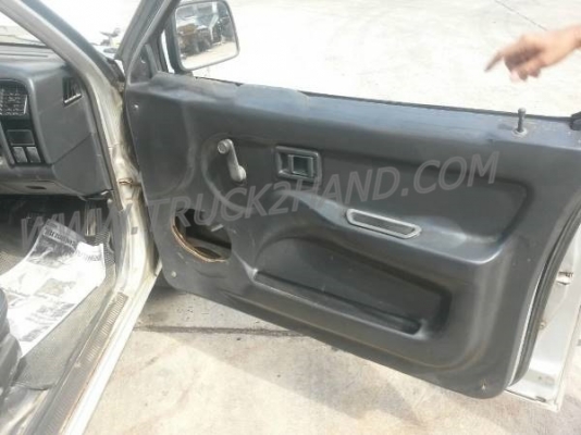 รถกระบะ 2 ประตู ยี่ห้อ NISSAN ปีจดทะเบียน 2540 รถกระบะ 2 ประตู ยี่ห้อ NISSAN ปีจดทะเบียน 2540