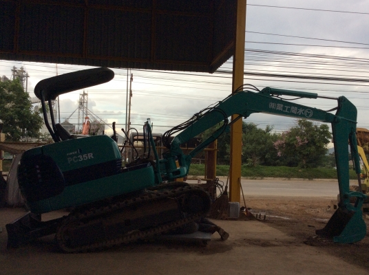 ขายรถขุด-ดัน KOMATSU PC 35R8 รถเก่านอก แท้. สภาพดีพร้อมใช้ งาน รถมีเอกสารแจ้งจำหน่าย ขายรถขุด-ดัน KOMATSU PC 35R8 รถเก่านอก แท้. สภาพดีพร้อมใช้ งาน รถมีเอกสารแจ้งจำหน่าย