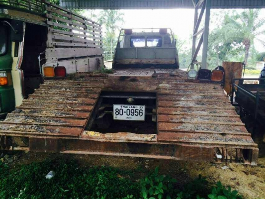 10ล้อท้ายลาด220แรง FM1MNKA-10844 สภาพดีพร้อมใช้งาน เล่มพร้อม..(มีแค่2รูป) จะตามให้...