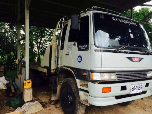 10ล้อท้ายลาด220แรง FM1MNKA-10844 สภาพดีพร้อมใช้งาน เล่มพร้อม..(มีแค่2รูป) จะตามให้...