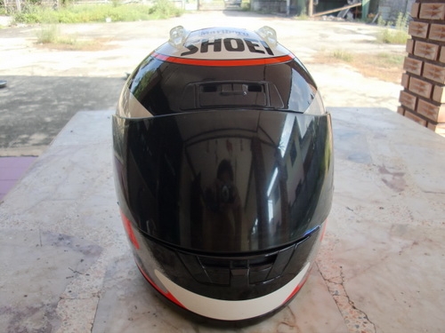 หมวกกันน็อคมือสอง มีเข้ามาเรื่อยๆครับ รายละเอียดด้านใน ต้อนรับปีใหม่ ลดราคาเหลือใบละ 2,900.-บาท