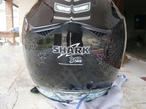 หมวกกันน็อคมือสอง มีเข้ามาเรื่อยๆครับ รายละเอียดด้านใน ต้อนรับปีใหม่ ลดราคาเหลือใบละ 2,900.-บาท