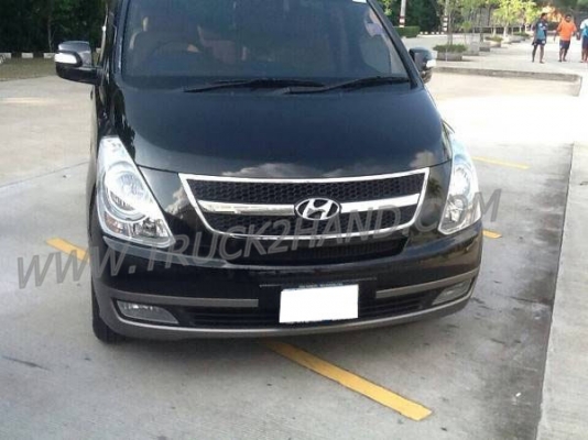 รถตู้แวน Hyundai H1 12 seater, Black 2012 120,000 km รถตู้แวน Hyundai H1 12 seater, Black 2012 120,000 km
