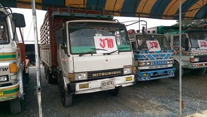 ขาย 10 ล้อ มิตซู ไฟเตอร์ 195 แรง 1 เพลา