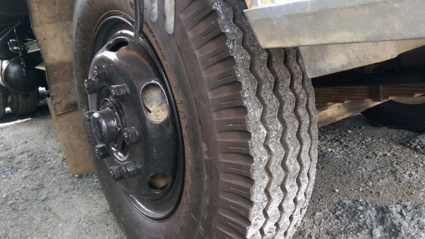 ขาย 10 ล้อ มิตซู ไฟเตอร์ 195 แรง 1 เพลา