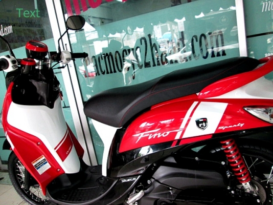 Fino i สีดำแดง ลายสปอร์ต รถเดือน ตุลาคม ปี 56 ไมล์ 2 พันโล รถใหม่ๆ ไมล์น้อย แถม 2 รายการ 29900 Fino i สีดำแดง ลายสปอร์ต รถเดือน ตุลาคม ปี 56 ไมล์ 2 พันโล รถใหม่ๆ ไมล์น้อย แถม 2 รายการ 29900