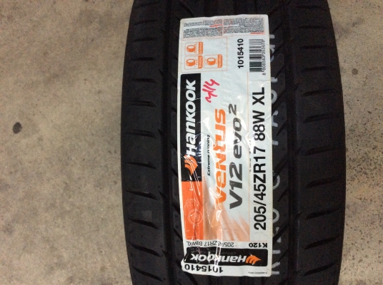 ขายยางHankook v12. 205 45 17 ชุดละ 11000 ด่วนนยางปี14