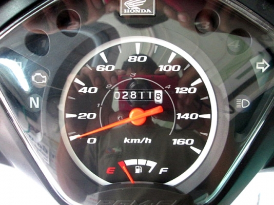 wave 110 i สีดำ รุ่นใหม่ ลายใหม่ล่าสุดโฉมปัจจุบัญ รถเดือน เมษายน ปี 57 ไมล์ 2 พันโล รถใหม่ๆ แถม 2 รายการ 29900 wave 110 i สีดำ รุ่นใหม่ ลายใหม่ล่าสุดโฉมปัจจุบัญ รถเดือน เมษายน ปี 57 ไมล์ 2 พันโล รถใหม่ๆ แถม 2 รายการ 29900