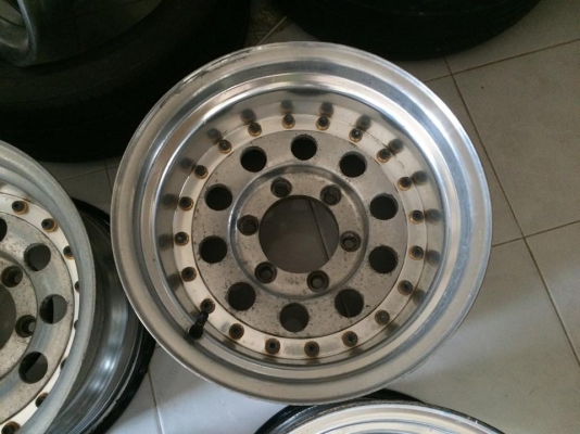 ขายหยดน้ำ DUNLOP JAPAN 2 ชิ้นแท้ 15x8.5 ออฟ-35 6/139.7 ประมูลจากญี่ปุ่น