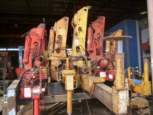 ขายเครนติดหลังรถบรรทุก ขนาด 2.5-3 ตัน ขายเครนติดหลังรถบรรทุก ขนาด 2.5-3 ตัน