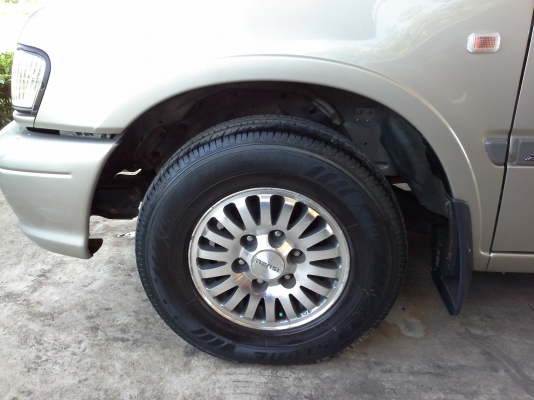 ISUZU  DARGON  SPACECAB SLX 2.5 MT  ปี 01