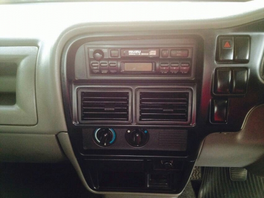 ISUZU  DARGON  SPACECAB SLX 2.5 MT  ปี 01