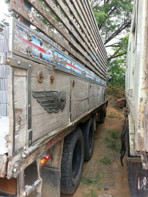 ISUZU FVM 10ล้อเพลาเดียว กระบะไม้ยาว6เมตร เครืองแห้ง 6BG ฝาส้ม 180แรงม้า แคชซีสวยสุดๆ เดิมบางทั้งคัน