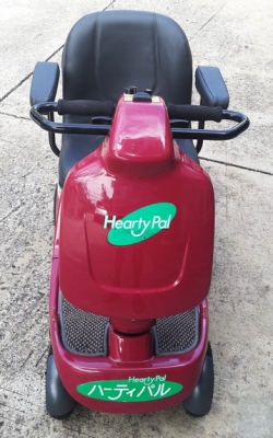 ขายรถไฟฟ้า 4 ล้อ สำหรับคนแก่หรือคนพิการ เพิ่งมาจากญี่ปุ่น