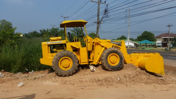 ขายรถตักเอวอ่อน 60z ราคา420000บาทรถสวยสภาพดี