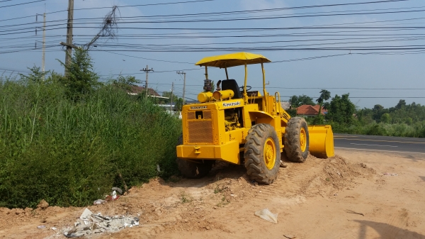 ขายรถตักเอวอ่อน 60z ราคา420000บาทรถสวยสภาพดี