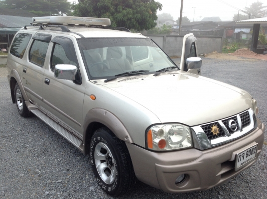 นิสสัน ไทยรุ่ง เอ๊กไซเตอร์ รถครอบครัว