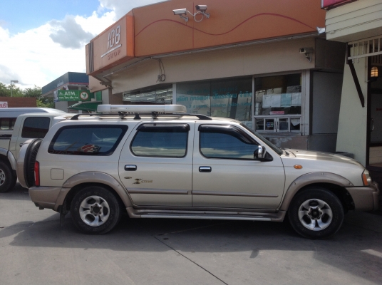 นิสสัน ไทยรุ่ง เอ๊กไซเตอร์ รถครอบครัว