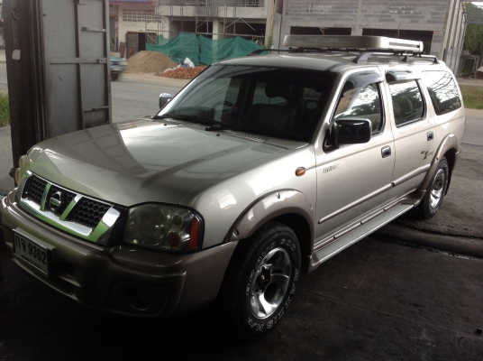 นิสสัน ไทยรุ่ง เอ๊กไซเตอร์ รถครอบครัว