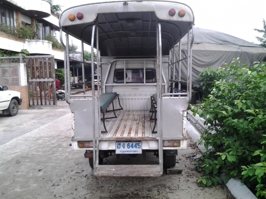 ขายรถวู่หลิงรถสวย ทะเบียนขาด ก.พ 56 ไม่มีเครื่อง เอกสารครบ ยางใหม่ ขาย 32000 บาท