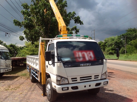 ขายรถบรรทุกหกล้อติดเครน ISUZU NQR70RY เครื่อง 150 แรง รถห้าง ปี 50 ติดเครน 3 ตัน กระบะยาว 5 เมตร ทะเบียนพร้อม