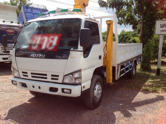 ขายรถบรรทุกหกล้อติดเครน ISUZU NQR70RY เครื่อง 150 แรง รถห้าง ปี 50 ติดเครน 3 ตัน กระบะยาว 5 เมตร ทะเบียนพร้อม