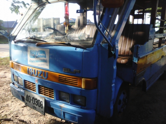 หกล้อ อีซูซุ NKR 100แรง สภาพสวยเดิมๆ ของแปกอีสาน ทะเบียนพร้อมโอน