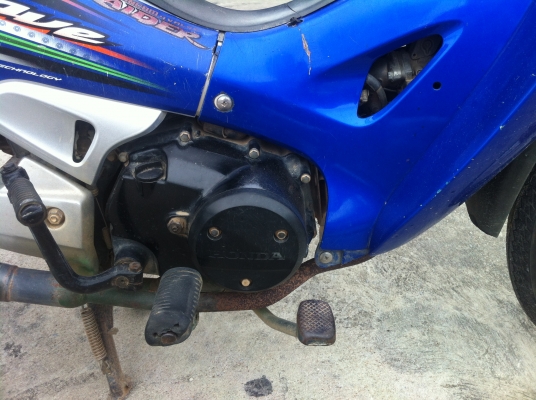 ขาย honda wave 125 r   ปี48  13000 บาท