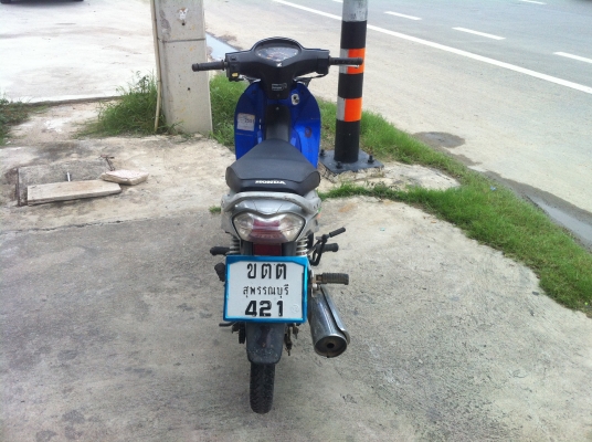 ขาย honda wave 125 r   ปี48  13000 บาท