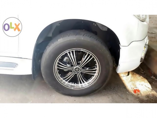 ขาย เชฟโรเลต เทรลเบลเซอร์ ดูราแม็กเครื่อง 2.5 รุ่นlt ปี 2012 วิ่งน้อยมาก เลขไมล์ 32xxx ไม่เคยเฉี่ยวไม่เคยชน สภาพเหมือนออกห้าง