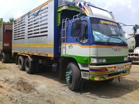 ขายรถบรรทุก 18 ล้อ พ่วงแม่-ลูกไม่ดั๊มพ์ ยี่ห้อ HINO 3M 240 แรงม้า ( เจ้าของขายเอง  ไม่รับนายหน้า )