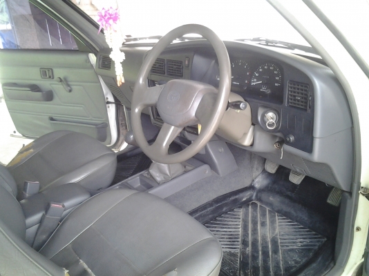 ขายรถกระบะโตโยต้าไมตี้ 4 ประตู เครื่อง2Lทู แน่นๆ ทะเบียนประมูล แอร์หนาวขับได้เลยครับ ขาย 85000 บาท