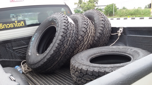 ยางใหม่ falken 265 75 16 เส้นละ2900