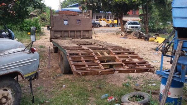 ขาย (160.000) 10ล้อเทรนเลอร์ บรรทุกรถเกี่ยวข้าว&แบคโคร สภาพดีพร้อมใช้งาน ขาย (160.000) 10ล้อเทรนเลอร์ บรรทุกรถเกี่ยวข้าว&แบคโคร สภาพดีพร้อมใช้งาน