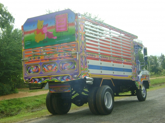 ทำสีรถอีแต๋น