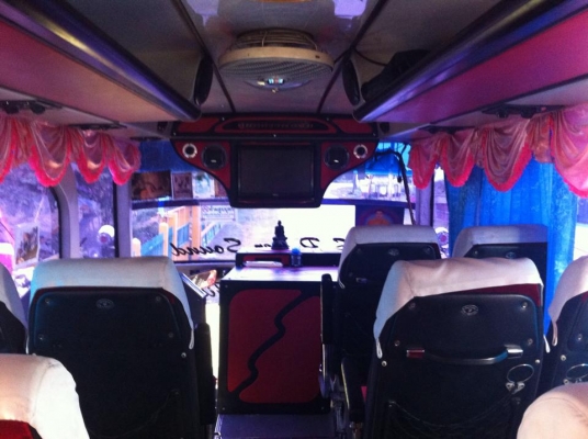 รถบัส 6 ล้อเครื่องDaewoo สภาพพร้อมใช้งาน