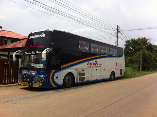 รถบัส 6 ล้อเครื่องDaewoo สภาพพร้อมใช้งาน