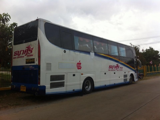 รถบัส 6 ล้อเครื่องDaewoo สภาพพร้อมใช้งาน