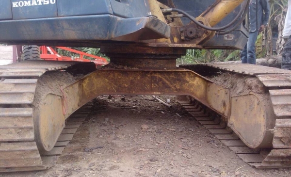 ***ขายแล้วครับขอบคุณ Truck2hand ขายแบคโฮ KOMATSU PC60-6 S.No.37555 ไฟฟ้าตัดบางจุด เครื่องเดิมปั้มเดิม เครื่อง KOMATSU-4D95L 55แรง 4สูบ เครื่องดี แน่นดี สตาร์ทติดง่าย แรงดี ปั้มดี แรง ทำงานดี เร็ว บูมอาร์มสวยไม่ปะไม่ดาม ไม่มีร้าว บุ้งกี๋ดีไม่ผุ ยังหนา เอวด