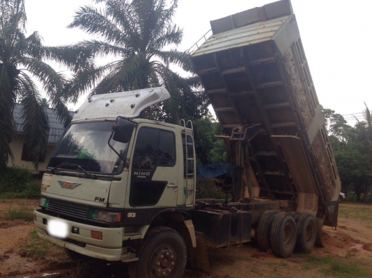 ขายรถ10ล้อดั้มพ์ HINO FM3MNLD เครื่อง P11C 320 แรงม้า เกียร์ธรรมดา สโลกลาง สนใจโทร 081-970-1072