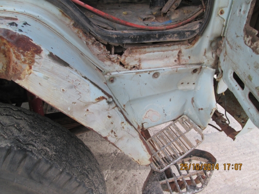 -ISUZU-10ล้อดั้ม2เพลาเครื่อง240.ครัชซีสวย.เครื่องเเน่น.-920,000-บ -ISUZU-10ล้อดั้ม2เพลาเครื่อง240.ครัชซีสวย.เครื่องเเน่น.-920,000-บ