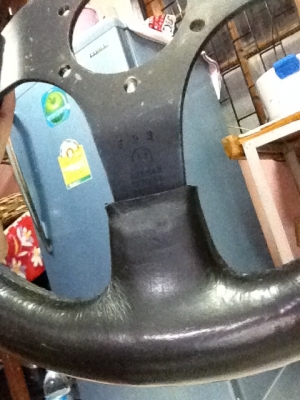 ขายพวงมาลัยmomo 13.5 หนังไม่ขาด เอาไปใส่เล่น ราคา200บาท โทร0924462525โส ขายพวงมาลัยmomo 13.5 หนังไม่ขาด เอาไปใส่เล่น ราคา200บาท โทร0924462525โส