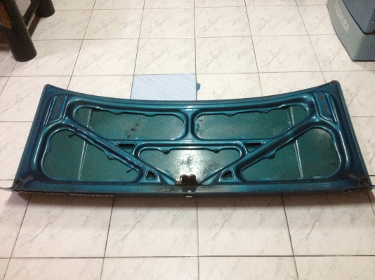 ขายฝาท้ายke70พร้อมเพลท3ชิ้น สภาพสวยตามรูป ราคา1000บาท โทร0924462525โส