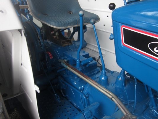 ขายรถไถ6600แท้เดิมๆสวยมากๆทะเบียนพร้อมโอน