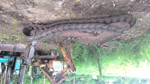 ขาย แทร์คยาง pc 75 โคมัสสุ ราคา 15000 ข้อหาง