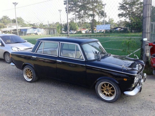 ขายรถ FIAT โบราณ สไตล์คลาสสิคเจ้าคุณปู่ ยกเครื่องใหม่ หัวใจMitsu 1,500cc มีใบตัวถังรถ และสัญญาซื้อขายให้ครับ ขายราคา 50,000.-สนใจติดต่อ 093-9319456   มีเล่มทะเบียนรุ่นสมัยกรมตำรวจด้วยน่ะครับ