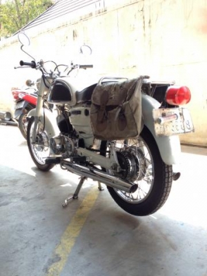 ขาย k125 สภาพสวยกริ๊บ มี 2 คัน ดำและขาว สนใจสอบถามได้